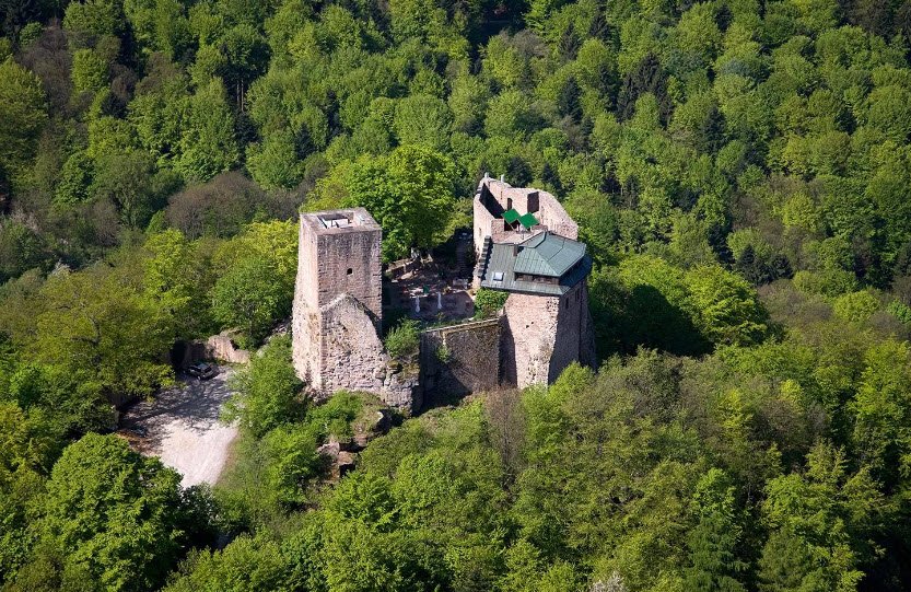 Burgruine Altwehrda, Haunetal, Germany, Germany